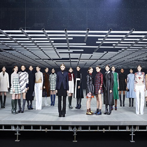 無關日本、只有Dior 精神，Dior 2015 早秋女裝亮相東京