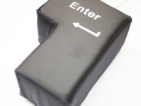 超巨大 Enter 鍵　想發洩就給它用力敲下去！