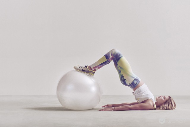 性能與時尚結合！2015年春季 NIKE WOMEN 系列緊身褲