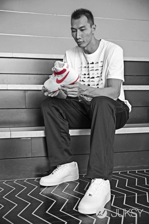 再造傳奇:NIKE AIR FORCE 1 HIGH NAI KE