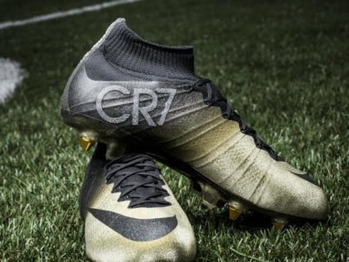 NIKE 推出 MERCURIAL CR7 珍貴黃金戰靴向 CRISTIANO RONALDO 致敬