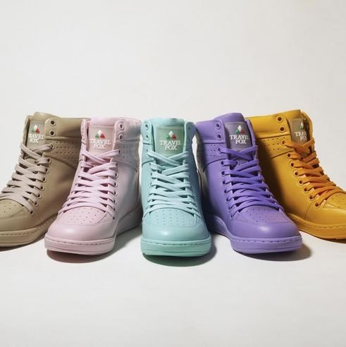 【TRAVEL FOX 2015新品】 情人節甜蜜成雙專案 任選兩雙經典高筒鞋款合購價五千！