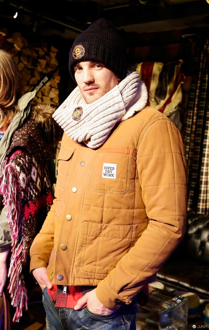 【倫敦男裝周】Superdry 2015秋冬倫敦發表會 打造雪山渡假木屋氛圍 進化戶外運動時尚感