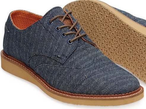 TOMS Slip-On再進化：ASH丹寧鞋打破懶人鞋的定位 紳士的休閒時光　輕鬆又不失禮的最佳代表