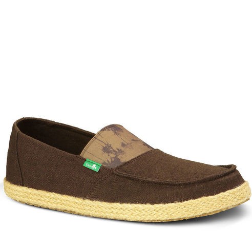 Sanuk 設計出別人沒有的大幅度彈力伸縮帶： Commodore Stretch 讓你帥氣與舒適一次擁有 