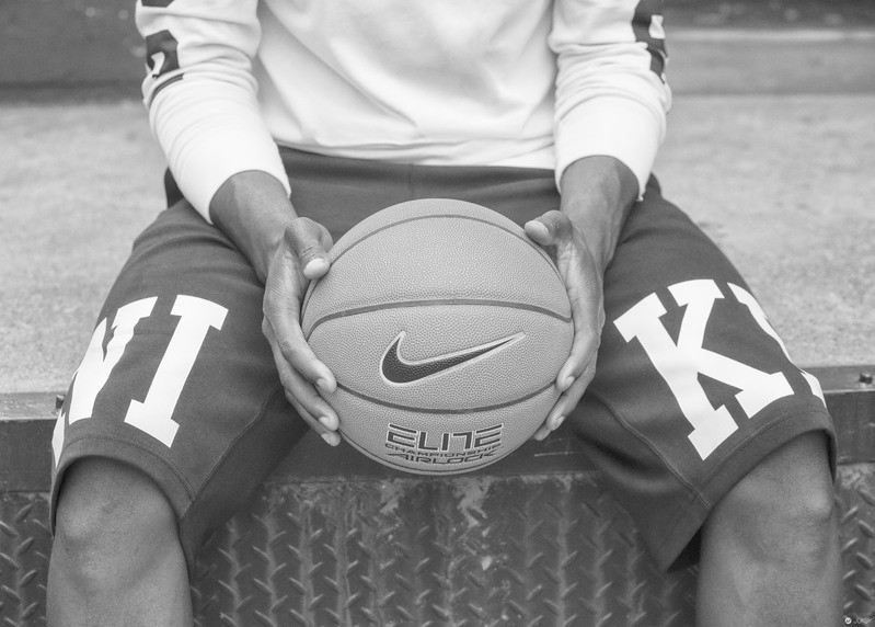 NIKE AIR: 新一代閃耀登場:那些在賽場內外重新定義籃球的球員