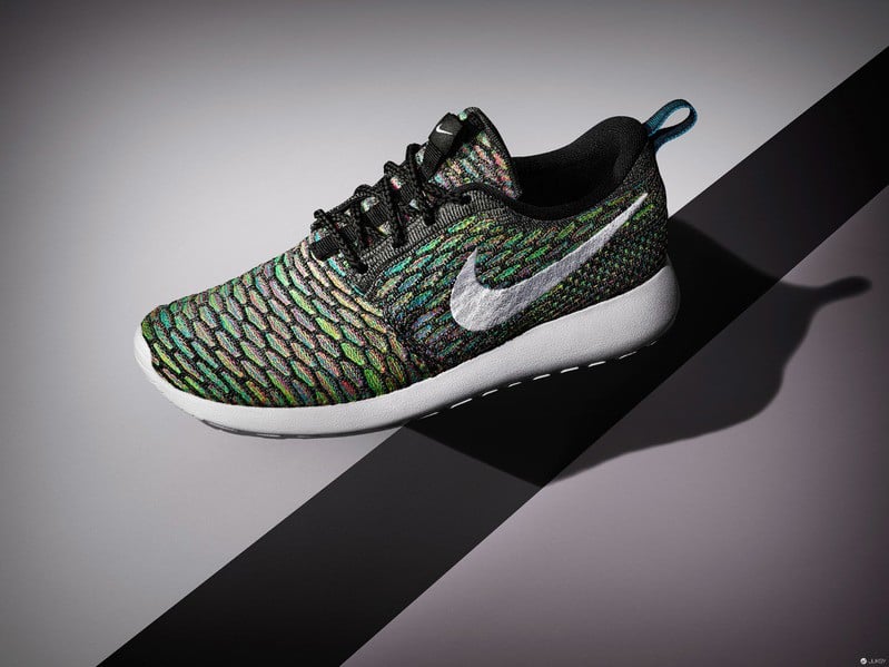 更簡約,更出色:NIKE ROSHE FLYKNIT技術造就全新極簡主義