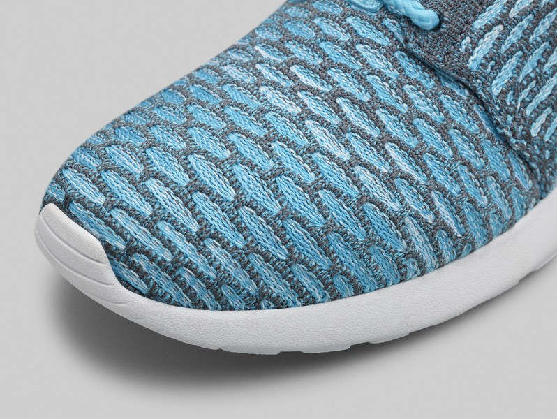 更簡約,更出色:NIKE ROSHE FLYKNIT技術造就全新極簡主義