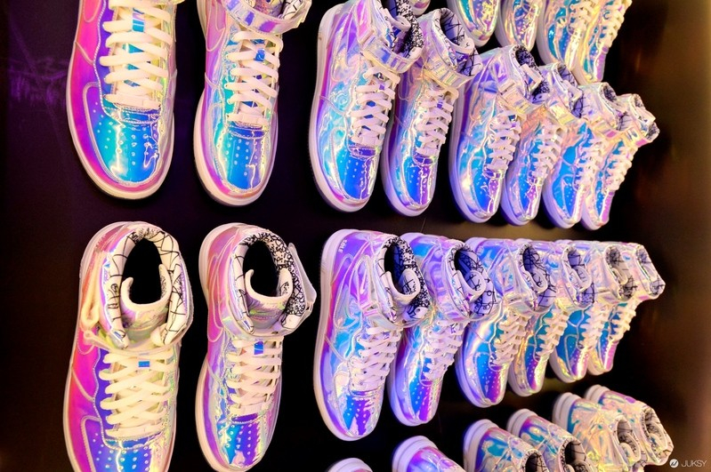 NIKE INSIDE ACCESS STUDIO PANEL