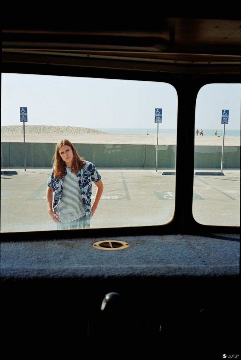 PULL&BEAR為年輕顧客推出全新的設計系列 取材街頭文化和運動元素