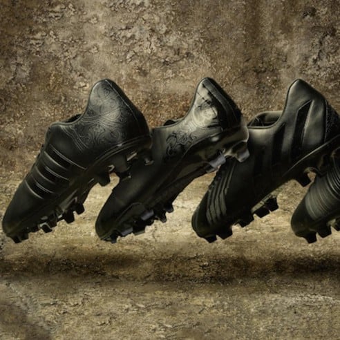 足球場上的暗夜騎士，adidas Black Pack 系列球鞋明日上市