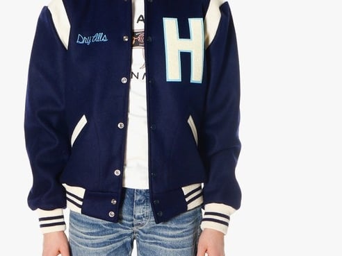 Nigo 操刀設計，HUMAN MADE × EBBETS FIELD 聯名夾克上市