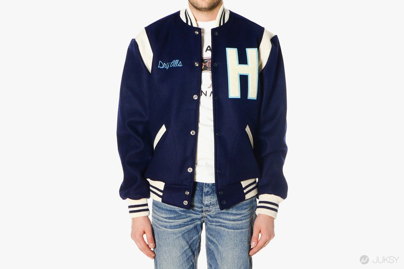 Nigo 操刀設計，HUMAN MADE × EBBETS FIELD 聯名夾克上市