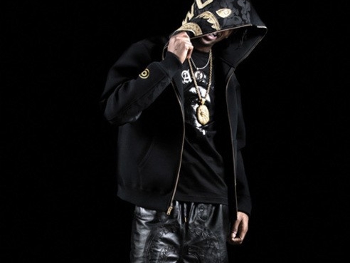 A BATHING APE BLACK 新品放出，Travi$ Scott 出演 lookbook