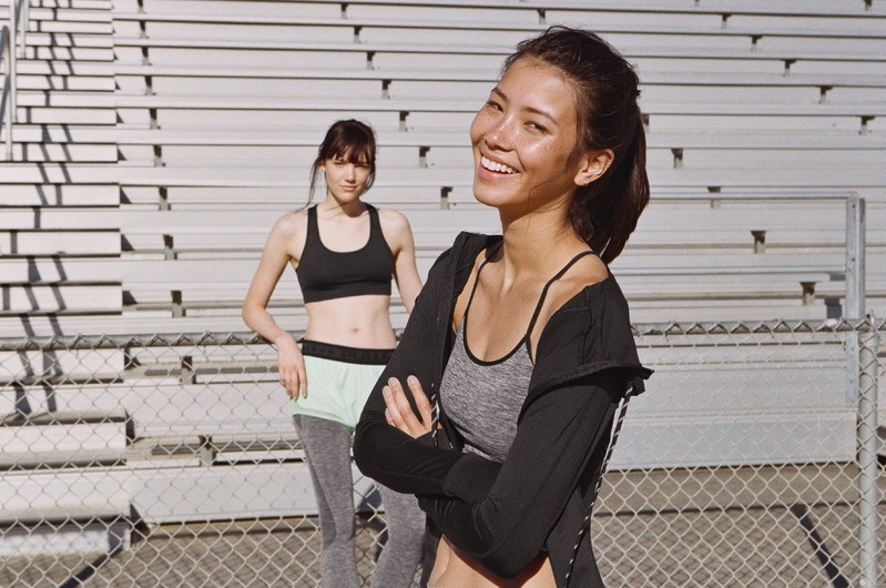 為熱愛運動健身的都市年輕顧客設計，Pull&Bear首度推出科技運動服飾系列