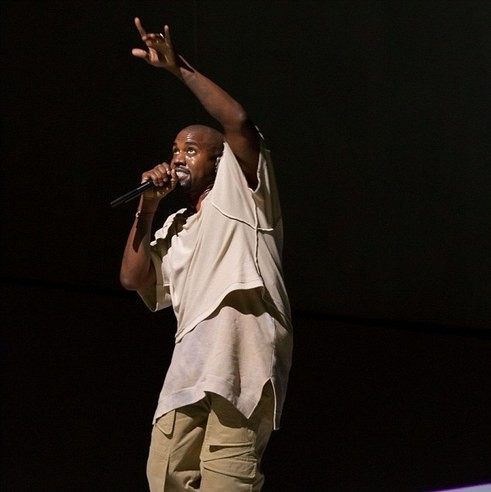 Kanye West 在 Glastonbury 音樂節開唱又被拒  網友：希望聽到真正的藝術！