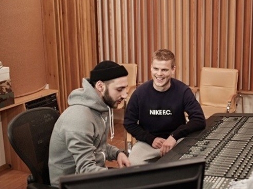 ALEKSANDR KOKORIN 與 L’ONE ON AIR