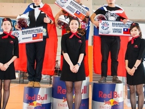 Red Bull Paper Wings 世界紙飛機大賽三項挑戰台灣冠軍出爐