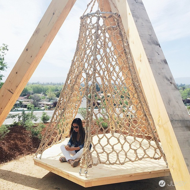 Frank Gehry 設計的 Facebook 新總部修好了,來看看員工們分享的圖