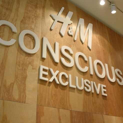 H&M、 OLIVIA WILDE 以及 CONSCIOUS COMMERCE 攜手打造 CONSCIOUS 快閃店