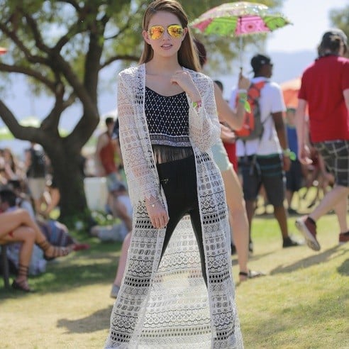 昆凌攜手H&M loves Coachella 演繹夏日時尚風情