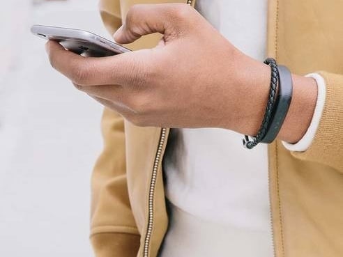 JAWBONE UP3 還沒出貨,更時尚的UP2 和能付款的UP4 就來了