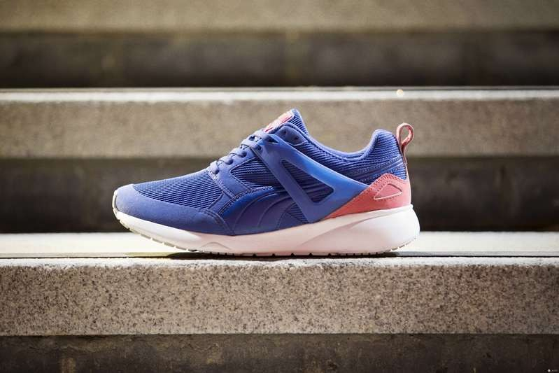 運動風復古浪潮回流     PUMA 經典鞋款 R698 推出夏季新配色 