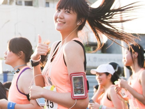 WE RUN TPE 18,000 名女性　#只為更讚