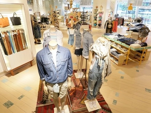 PULL &amp; BEAR 台北 ATT4FUN 旗艦形像店　華麗擴大開幕