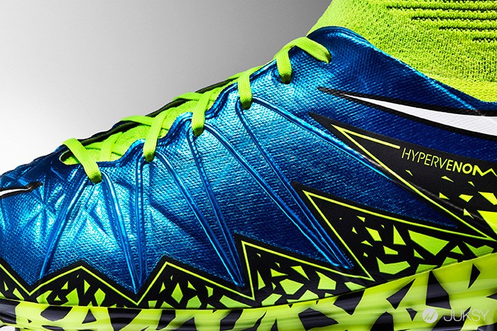 NIKE 發布第二代毒蜂系列足球鞋