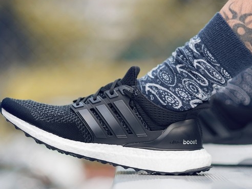 名人腳上必備,史上最強 adidas Ultra BOOST!