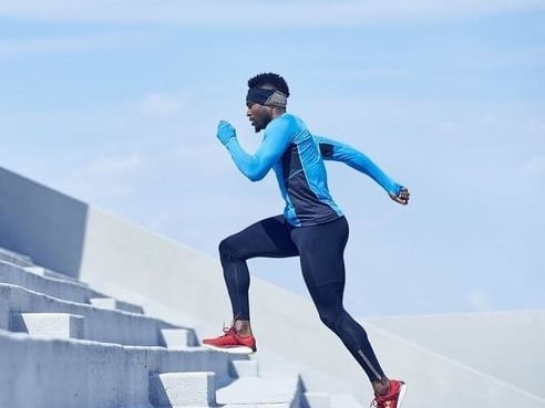 UNDER ARMOUR SPEEDFORM® FORTIS 全新進化跑鞋 