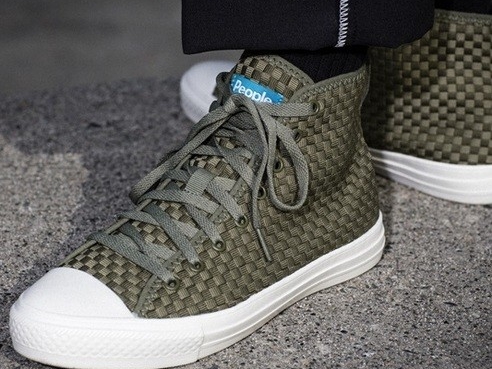 編織美學延燒秋冬！新銳品牌 People Footwear 帶你從經典穿越到未來。
