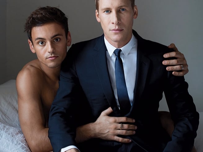 「跳水金童」Tom Daley 與男友拍攝性感寫真　透露求婚細節