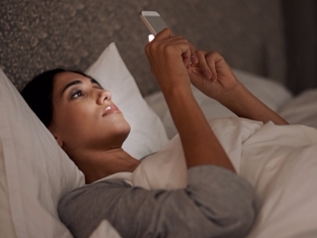  iOS 9.3 添加助眠 Night Shift 功能　糾甘心！