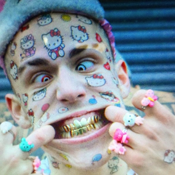 美國超兇猛的 Hello Kitty 狂　每一天肯定都是粉紅色的！