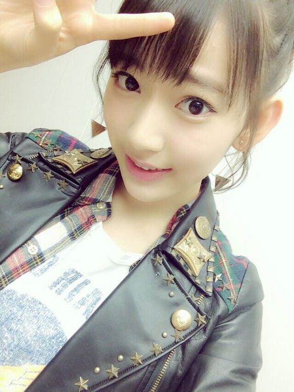 AKB48 力推新王牌 17 歲「宫脇咲良」　精緻美顏讓人不禁著迷...