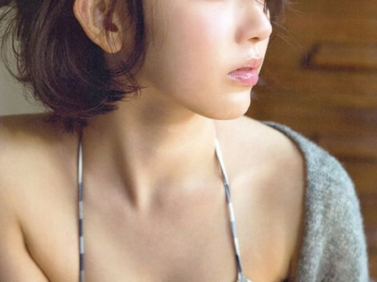 AKB48 力推新王牌 17 歲「宫脇咲良」　精緻美顏讓人不禁著迷...