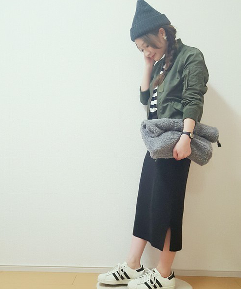 女孩戴毛帽要看起來不邋遢　必搭配上編髮才更顯可愛！