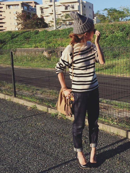 女孩戴毛帽要看起來不邋遢　必搭配上編髮才更顯可愛！