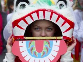 「農曆新年是什麼？可以吃嗎？」　英國媒體竟這樣寫春節......