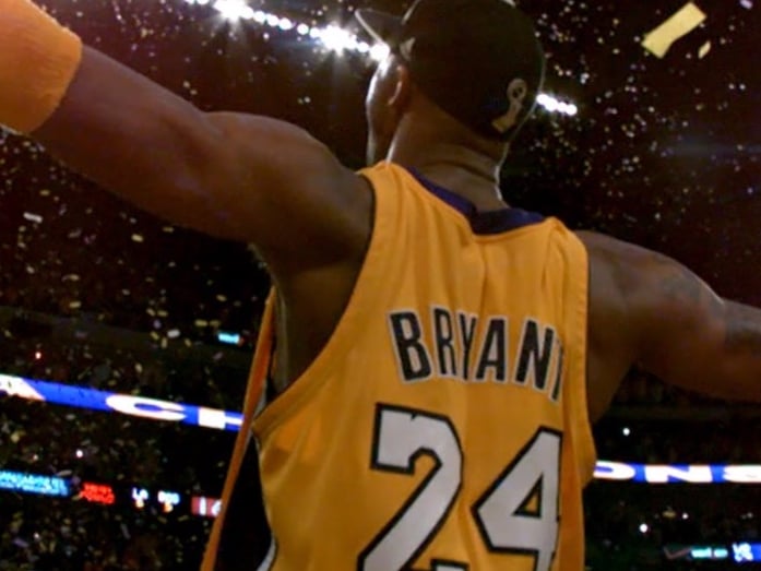 Kobe 全明星賽最終回 籃球之神送上一整牆超級大禮!