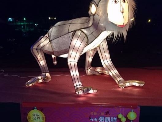 登登燈！歷年「花燈回顧」上線，那些「醜到哭」的造型你還記得幾個！？