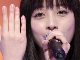 橋本環奈演唱《水手服與機關槍》主題曲 近拍特寫依舊美翻!