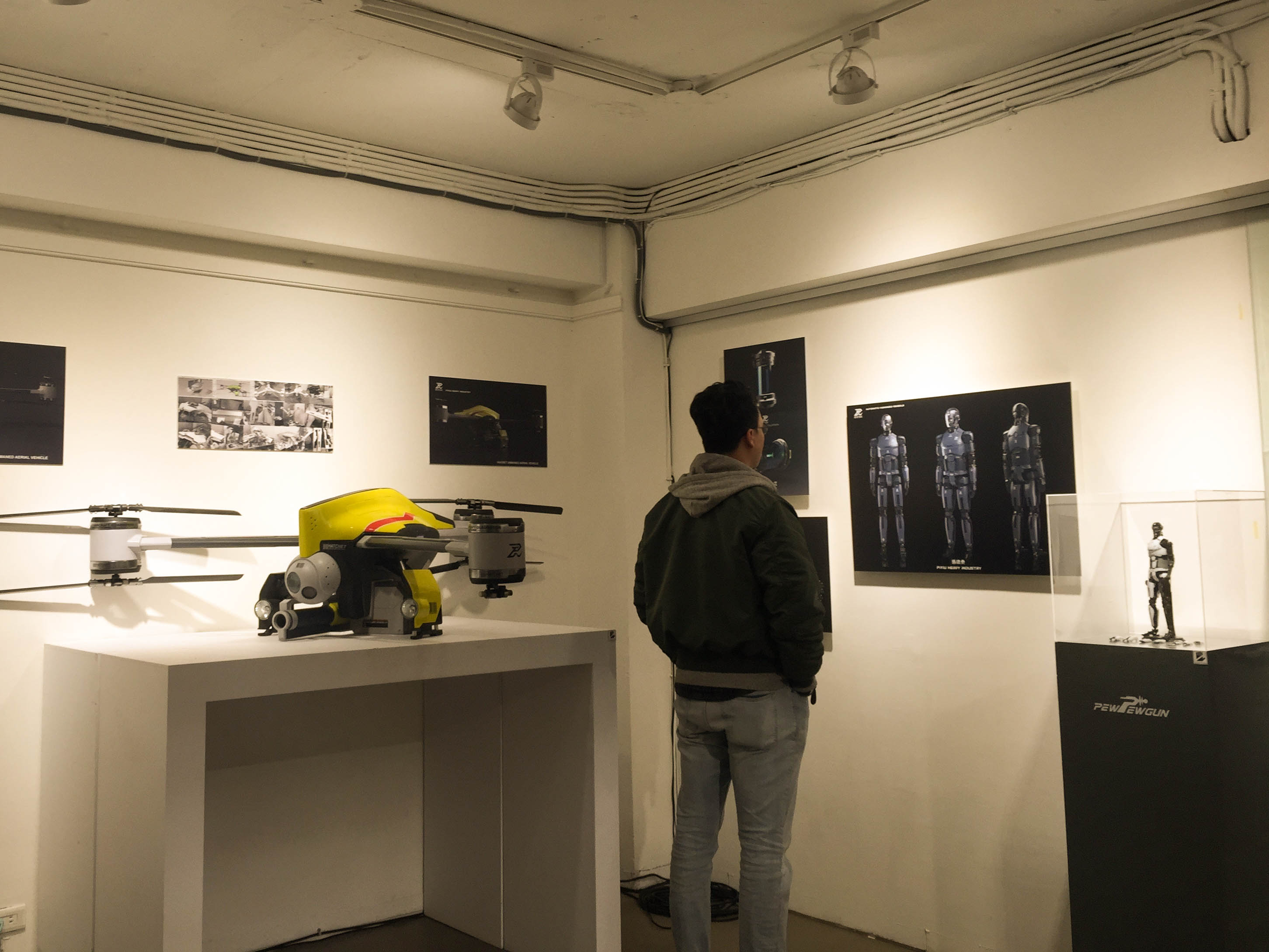 「An here ! 一個空間」x PEWPEWGUN 台北特展「 21g 相變」 限定色憑依壳原形機 2016年全球首發!