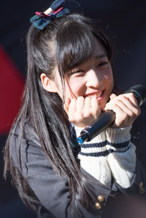足以與橋本環奈顏值對抗的 AKB 14 歲小栗有以被瘋狂討論!