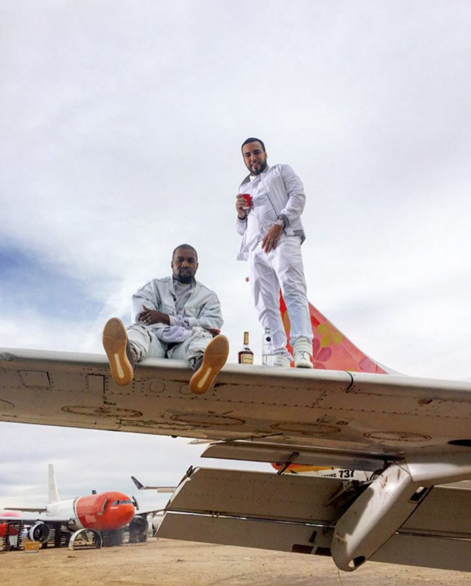 首度曝光！肯伊威斯特穿著新款 Yeezy 350 Boost 現身！