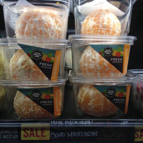 懶到這種程度？高級超市販售「剝好皮」的橘子引發熱議！