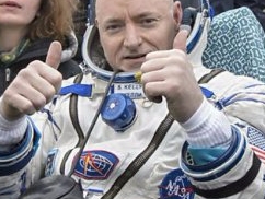 美國太空人返回地球　發現 一年之內就長高了 5 公分！