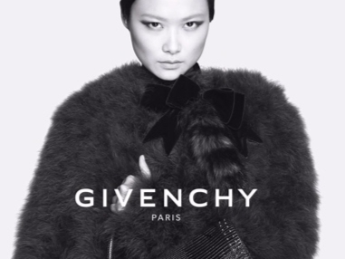 面子超大　GIVENCHY 推出了以中國歌手李宇春命名的球鞋！